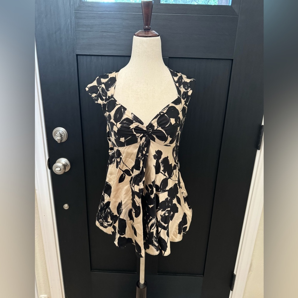 Milly of new York black and light gold shirt